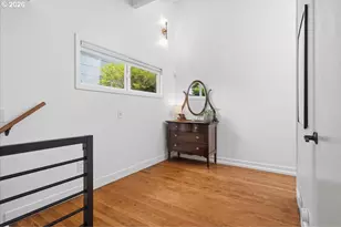 10936 NE Russell St, Portland, OR 97220 - Photo 20