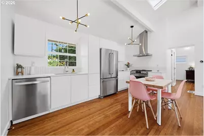 10936 NE Russell St, Portland, OR 97220 - Photo 10