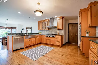 12255 SW Duchilly Ct, Tigard, OR 97224 - Photo 14