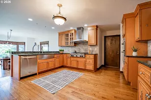 12255 SW Duchilly Ct, Tigard, OR 97224 - Photo 14