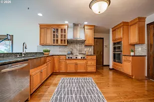 12255 SW Duchilly Ct, Tigard, OR 97224 - Photo 16