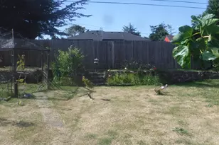877 Pacific Ave, Coos Bay, OR 97420 - Photo 30