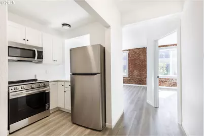 708 N Killingsworth St #5, Portland, OR 97217 - Photo 4