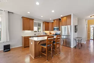 10907 NE 88th St, Vancouver, WA 98662 - Photo 2