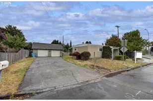 12908 NE 81st St, Vancouver, WA 98682 - Photo 2
