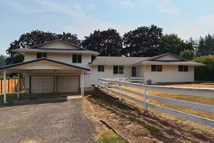 10800 SE Kathy Ln, Boring, OR 97009 - Photo 2