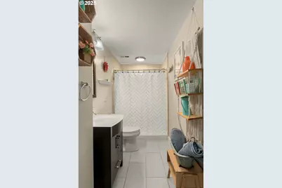 18863 Indian Springs Rd, Lake Oswego, OR 97035 - Photo 26