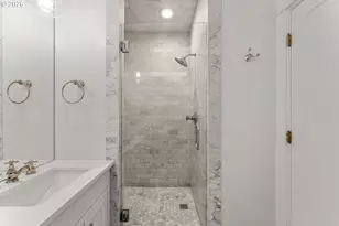 2264 NW Kearney St, Portland, OR 97210 - Photo 20