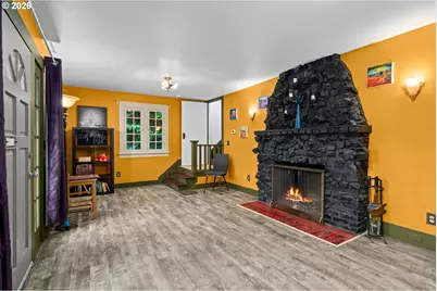6637 NW Saint Helens Rd, Portland, OR 97210 - Photo 8