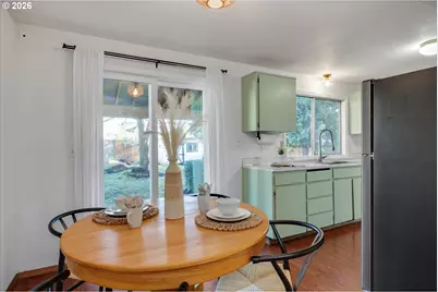 16082 SW 93rd Ave, Tigard, OR 97224 - Photo 16