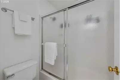 16082 SW 93rd Ave, Tigard, OR 97224 - Photo 24