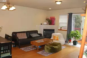 2743 SE 98th Ave, Portland, OR 97266 - Photo 6