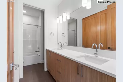 3005 NE Ainsworth St #13, Portland, OR 97211 - Photo 16