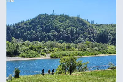95452 N Bank Rogue River Rd, Gold Beach, OR 97444 - Photo 2