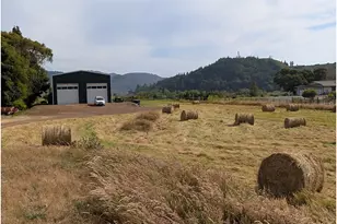 95452 N Bank Rogue River Rd, Gold Beach, OR 97444 - Photo 12