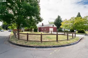 3390 Bell Ave, Eugene, OR 97402 - Photo 6