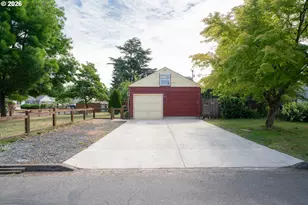 3390 Bell Ave, Eugene, OR 97402 - Photo 8