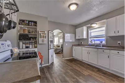 125 SW Harrison St, Sheridan, OR 97378 - Photo 14
