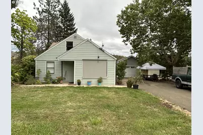 1239 N Myrtle Rd, Myrtle Creek, OR 97457 - Photo 1