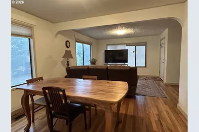 1239 N Myrtle Rd, Myrtle Creek, OR 97457 - Photo 12