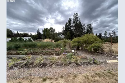 1239 N Myrtle Rd, Myrtle Creek, OR 97457 - Photo 38
