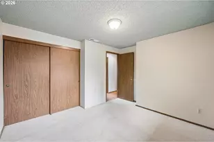 255 W Berkeley St, Gladstone, OR 97027 - Photo 24
