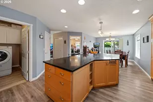 2010 N Nugget Ln, Newberg, OR 97132 - Photo 16