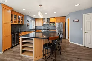 2010 N Nugget Ln, Newberg, OR 97132 - Photo 12