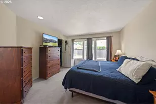 2010 N Nugget Ln, Newberg, OR 97132 - Photo 20