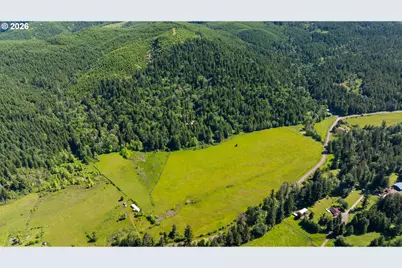 42647 Winberry Creek Rd, Fall Creek, OR 97438 - Photo 16
