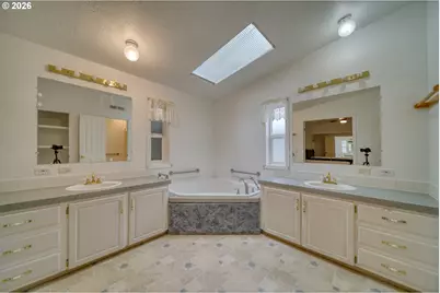 51469 SE Westlake Dr, Scappoose, OR 97056 - Photo 26