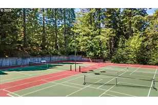 6685 W Burnside St, Portland, OR 97210 - Photo 28