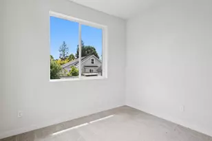 6410 N Burrage Ave, Portland, OR 97217 - Photo 28