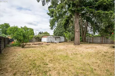 940 W M St, Springfield, OR 97477 - Photo 28
