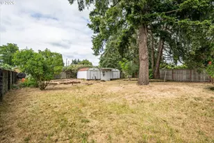940 W M St, Springfield, OR 97477 - Photo 28