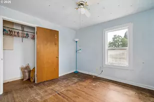 940 W M St, Springfield, OR 97477 - Photo 14