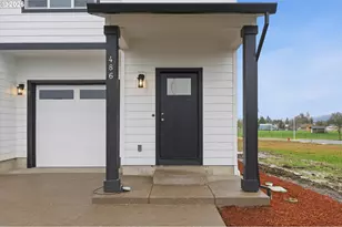 486 E Wilson St, Carlton, OR 97111 - Photo 6