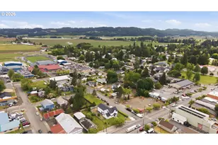 413 S Trade St, Amity, OR 97101 - Photo 38