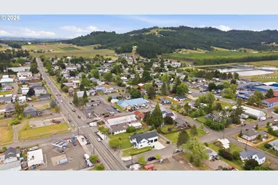 413 S Trade St, Amity, OR 97101 - Photo 40