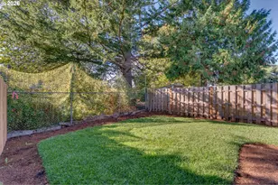 45 NE 87th Ave, Portland, OR 97220 - Photo 32