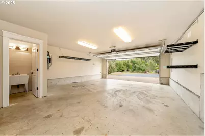 4955 Bourbon Pl W, Tillamook, OR 97141 - Photo 40