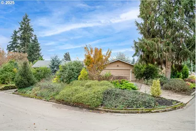 204 Carthage Ave, Eugene, OR 97404 - Photo 6