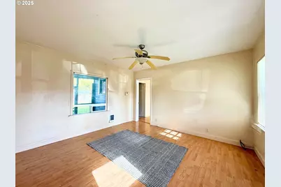 3102 Garfield St, Longview, WA 98632 - Photo 4