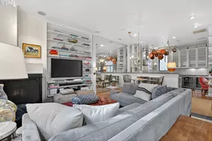 2018 NW 16th Ave, Portland, OR 97209 - Photo 4