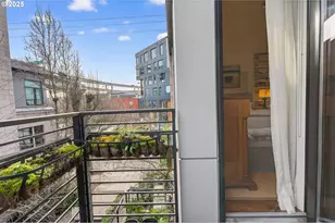 2018 NW 16th Ave, Portland, OR 97209 - Photo 24