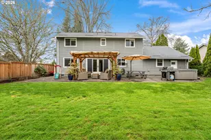 558 NE Joanne Cir, Hillsboro, OR 97124 - Photo 30