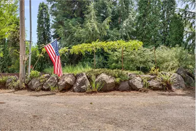 30248 S Barlow Rd, Hubbard, OR 97032 - Photo 10