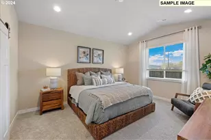 301 N 86th Pl, Ridgefield, WA 98642 - Photo 4