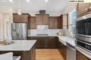 301 N 86th Pl, Ridgefield, WA 98642 - Photo 14