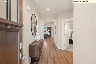 301 N 86th Pl, Ridgefield, WA 98642 - Photo 2